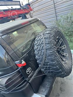 تۆیۆتا FJ کرۆزەر